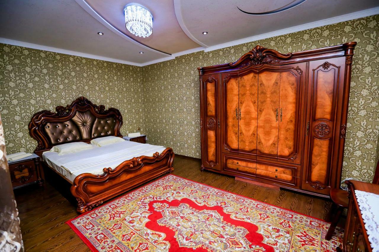 Hotel Kurush Dushanbe Bagian luar foto