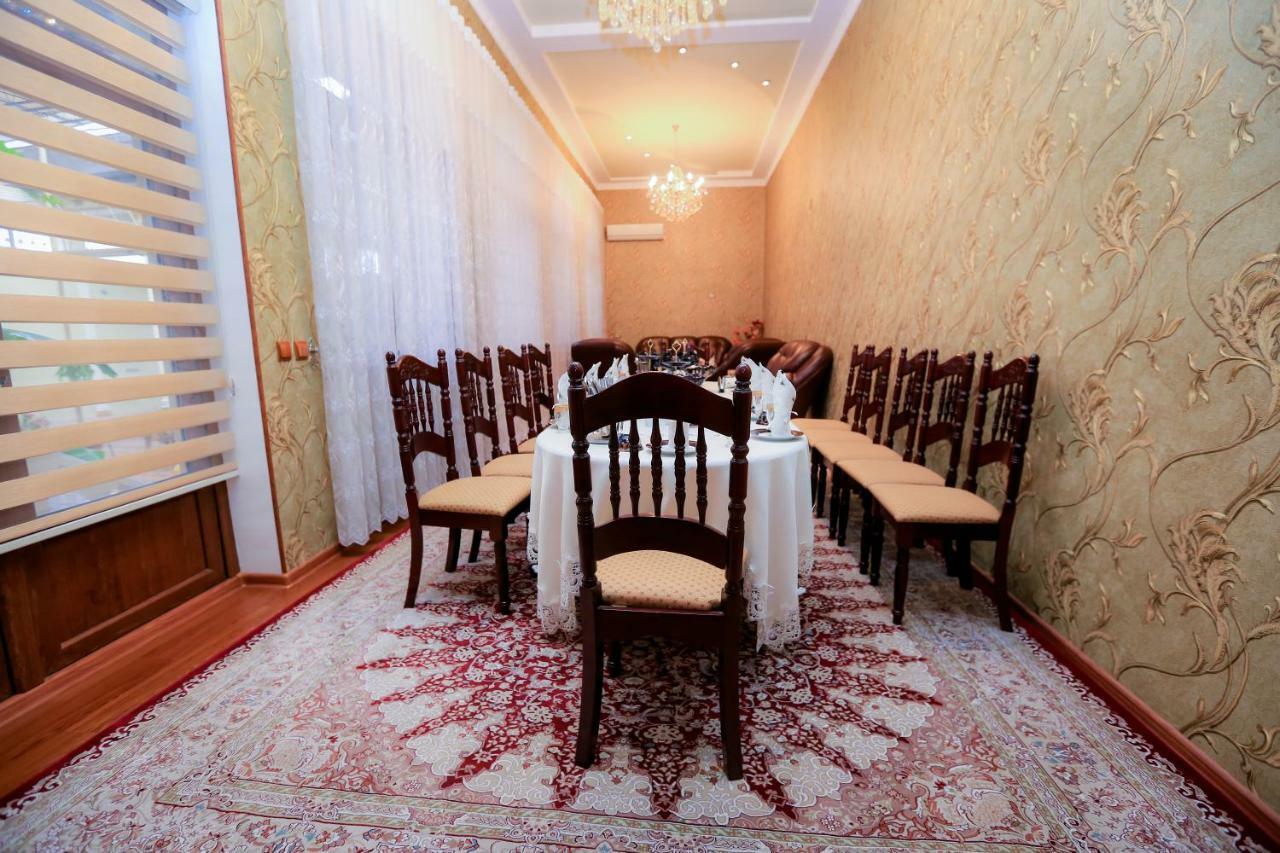 Hotel Kurush Dushanbe Bagian luar foto