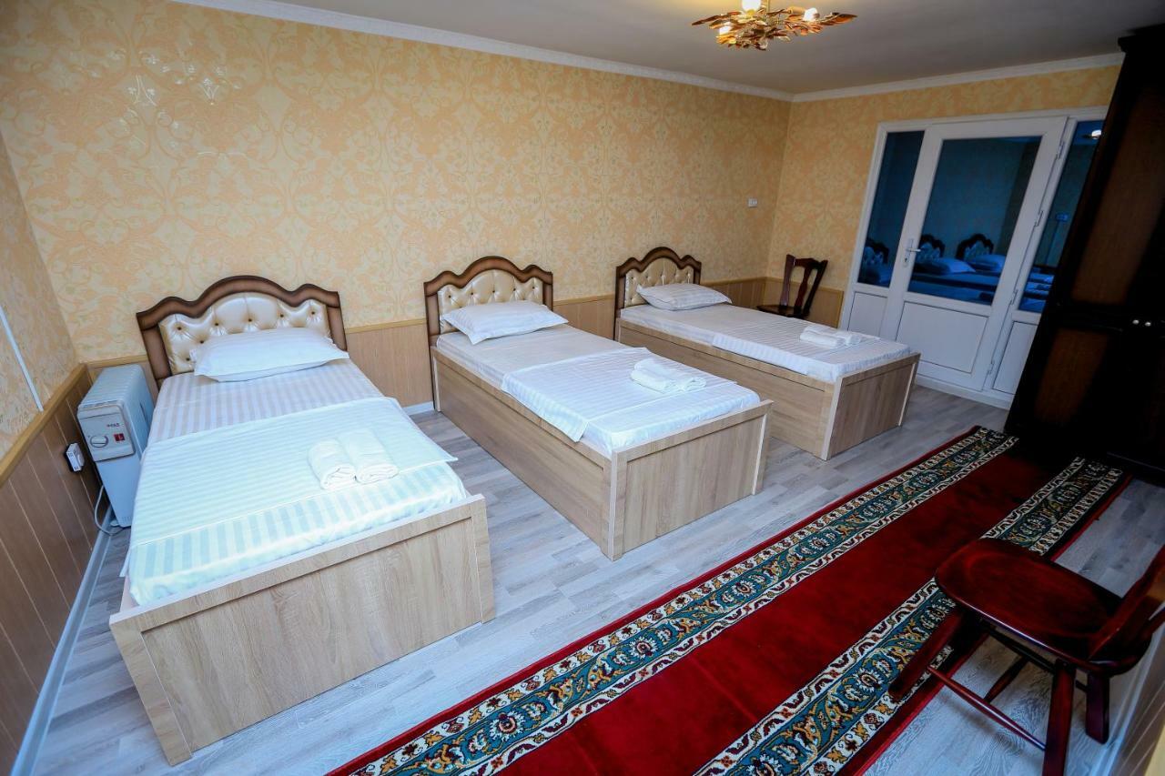 Hotel Kurush Dushanbe Bagian luar foto